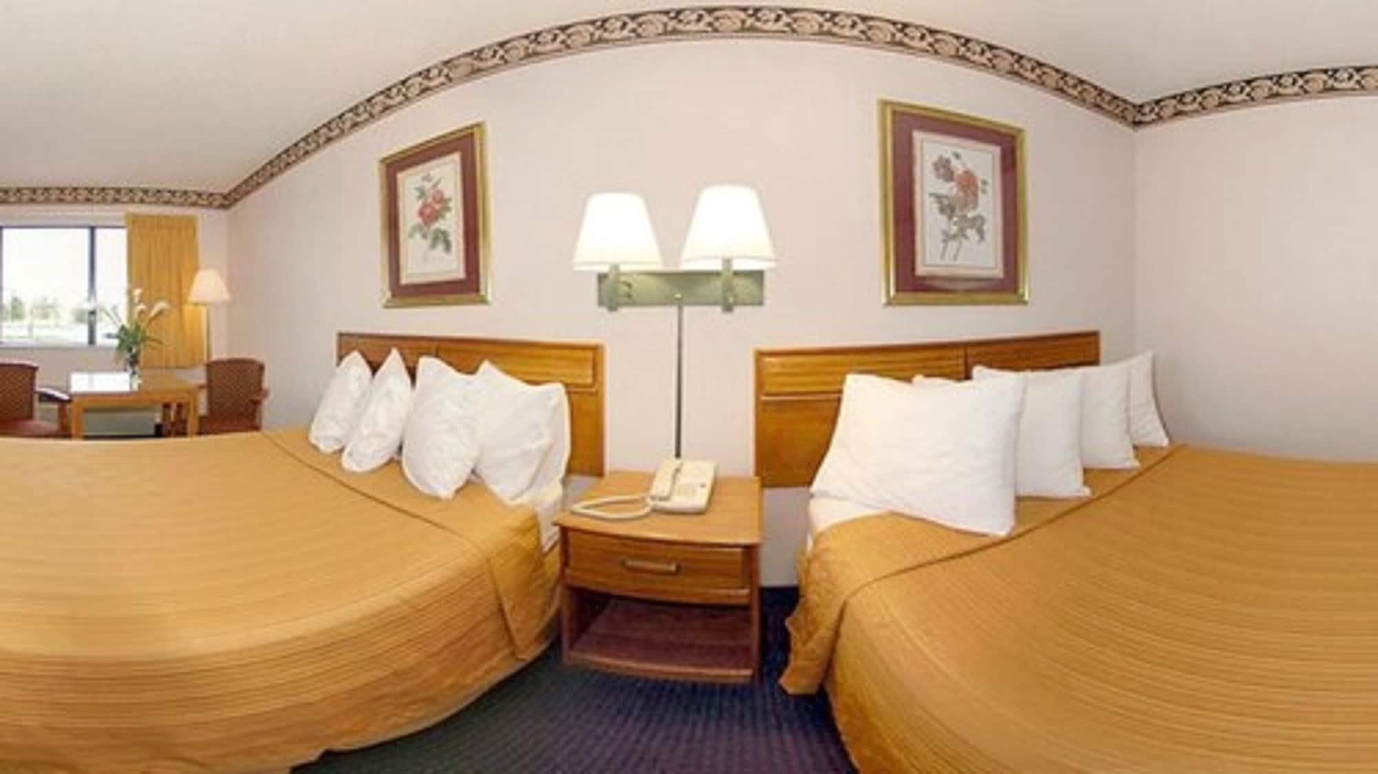 Quality Inn Марианна Экстерьер фото